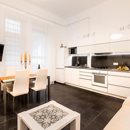 Modern Home City Centre 부다페스트 외부 사진